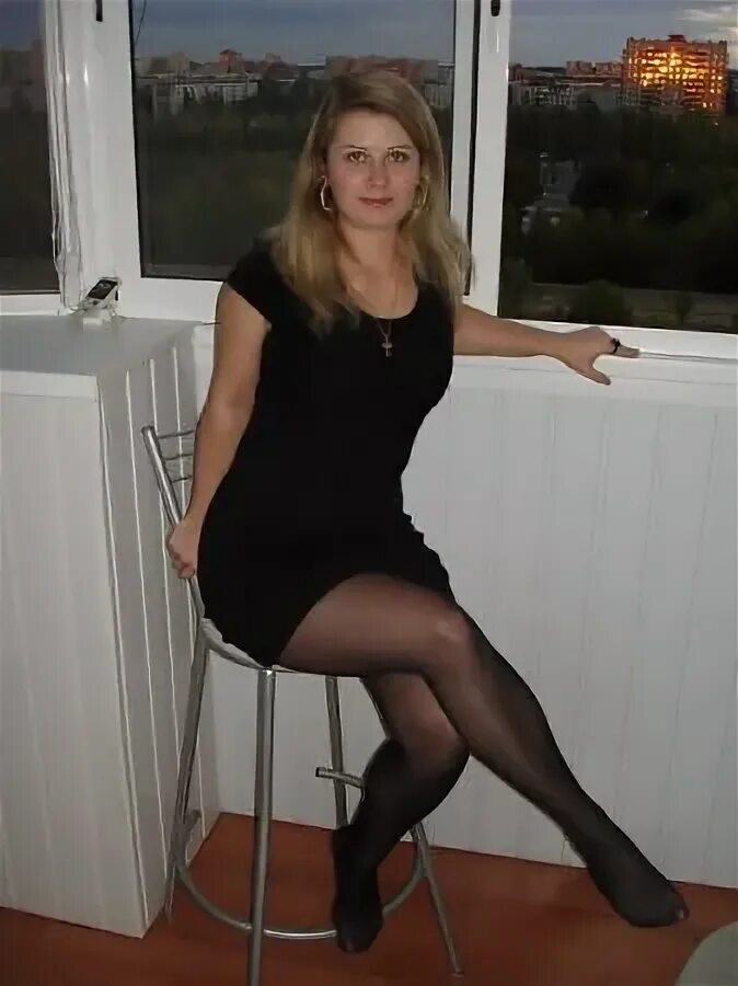Женщины которые хотят. Русские женщины домашние снимки. Частная фотосессия бывшей жены. Замужние гали. Женщины домашнее.