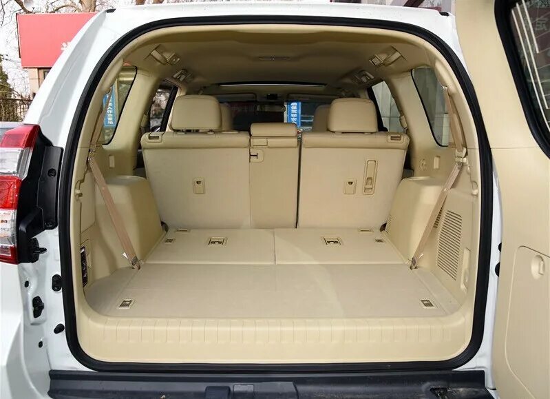прадо 7 мест. Toyota land cruiser prado 150 7 мест. тойота прадо 7 мест. Toyota land cruiser 200 салон 7 местный. Toyota land cruiser prado 2021 багажник.
