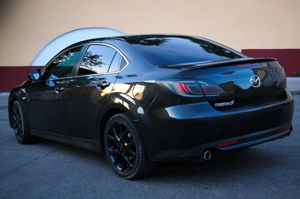 мазда 6 r17 черная. Mazda 6 gj черные диски. черные диски mazda 6 gh 2008. Mazda gh r20. мазда 6 черные диски.
