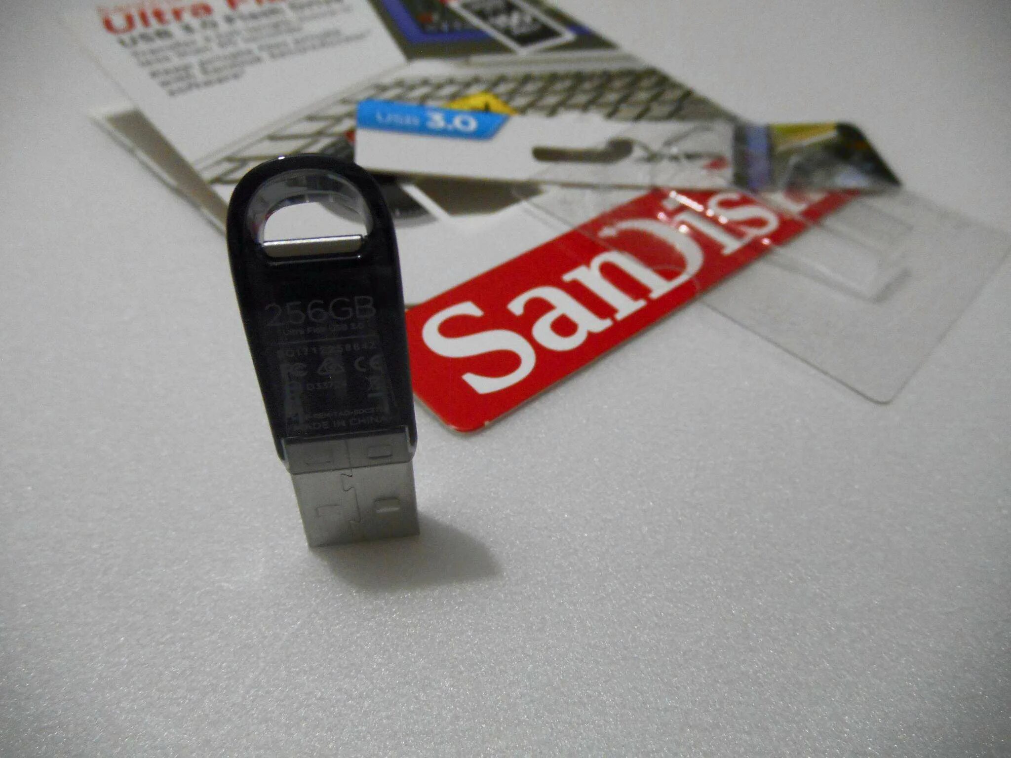 Sandisk ultra flair флеш накопитель. Usb флешка 256 гб. sandisk ultra flair 256gb usb. usb 3.0 256gb sandisk ultra flair. usb флешка 512gb sandisk ultra flair usb 3.0.