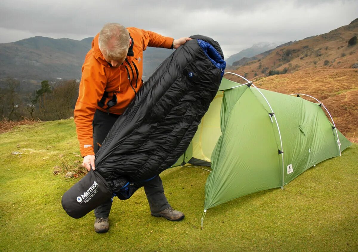 Палатки мешки купить. Спальник туристический. Спальник палатка. Спальный мешок палатка. Походный спальник.