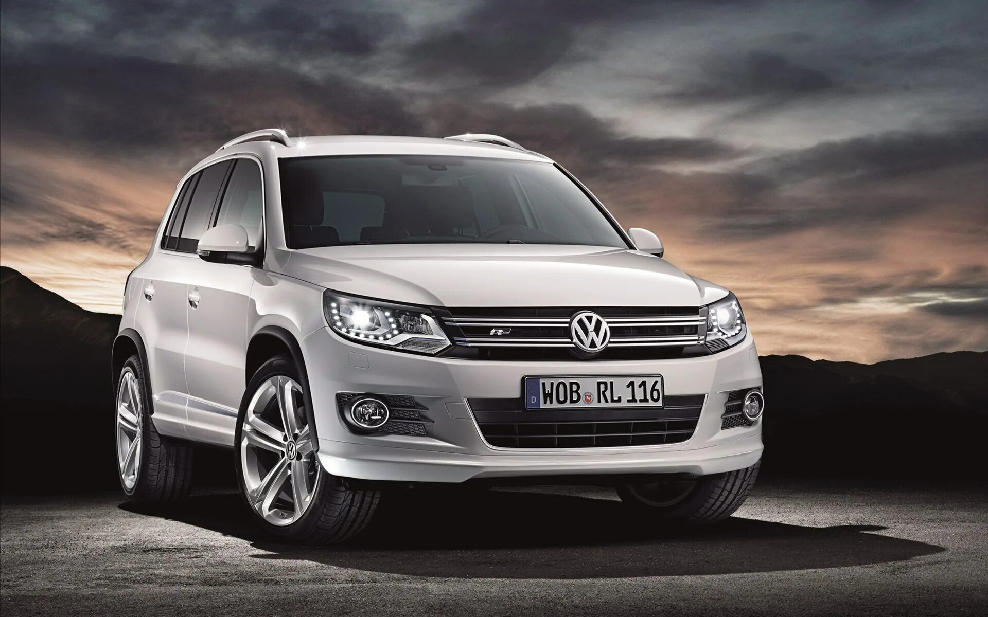 Volkswagen Tiguan r line 2012. VW Tiguan 2015 r-line. Tiguan r line 2015. Volkswagen Tiguan r line 2015. Vw r line