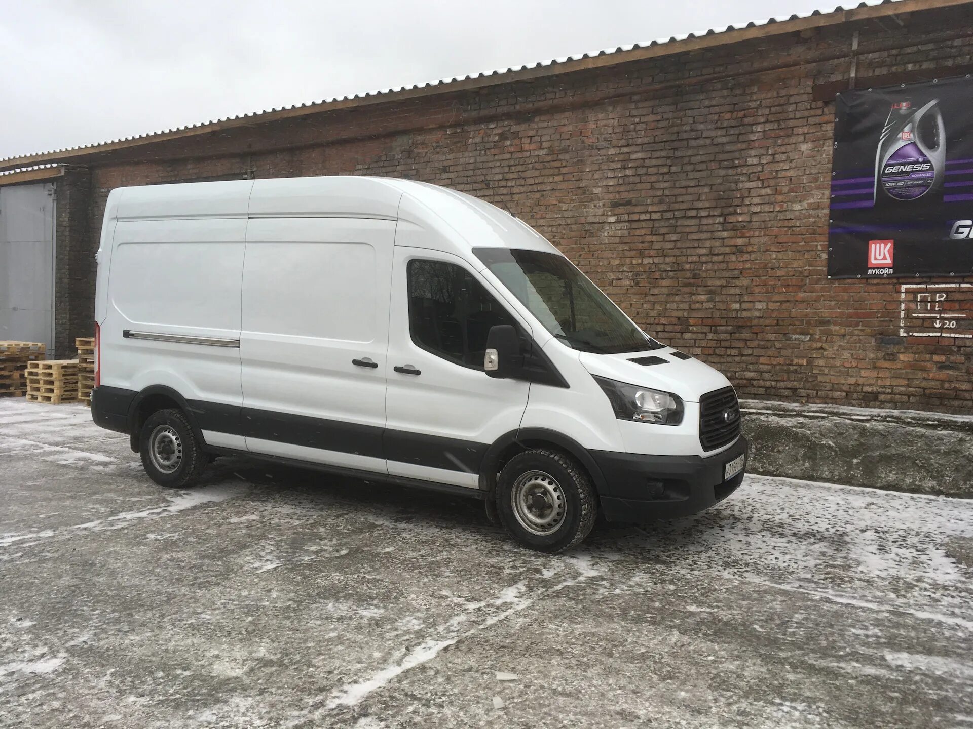 Ford Transit 8g. Ford Transit 8. Ford Transit 8+1. Форд Транзит 8 поколения.