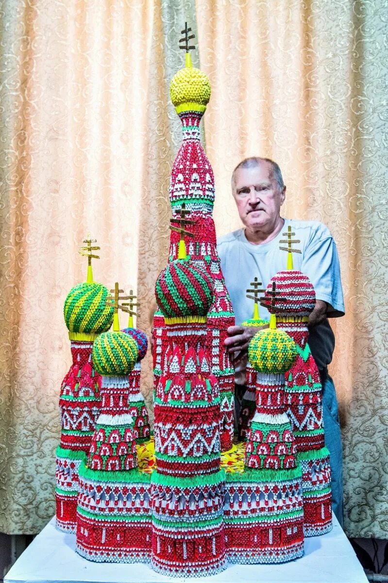 Храм василия блаженного из модулей. Храм василия блаженного оригами. Храм василия блаженного оригами. Храм василия блаженного модульное оригами. Оригами храм василия блаженного.