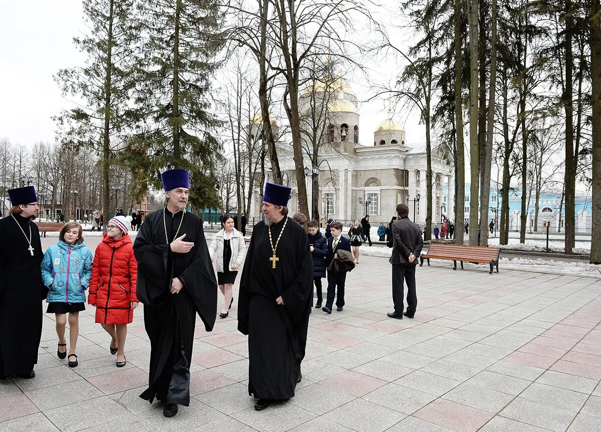 Гимназия василия великого отзывы