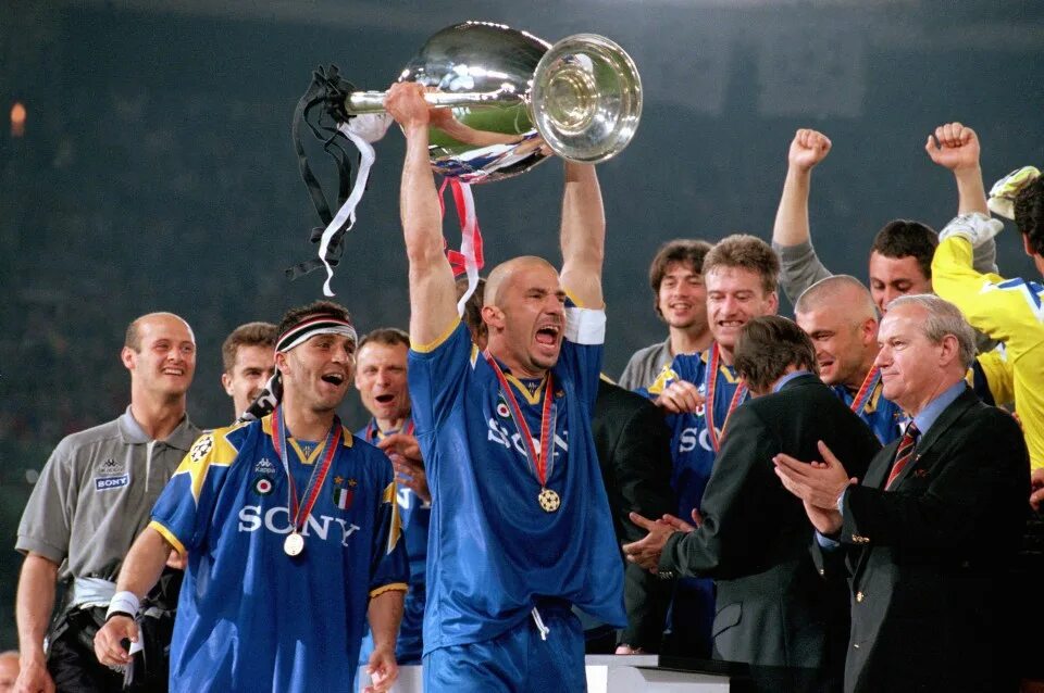 Аякс ювентус финал 1996. Аякс 1996 состав. Лч 1996. Ювентус 1996 лига чемпионов. Ювентус 1995 96.