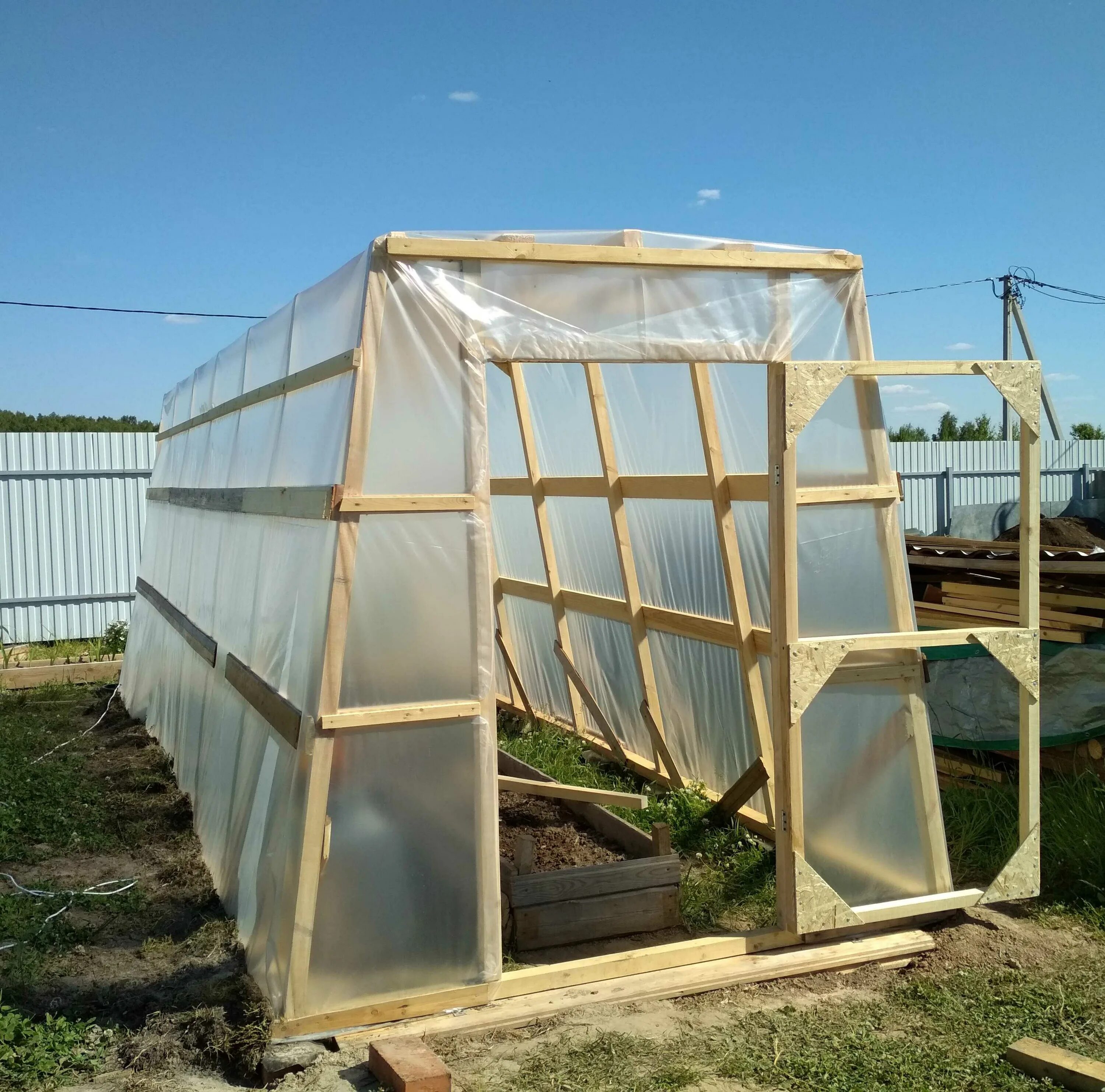 Теплица "огуречник" 1м*3м. Красивая деревянная теплица. Необычные парники. Огуречник парник для огурцов. Огуречник парник.