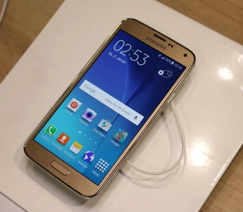 Samsung galaxy j7 купить. Samsung Galaxy j7 Neo. Samsung Galaxy j7 Neo 2016. Самсунг галакси 7 Нео. Samsung Galaxy j7 Gold.