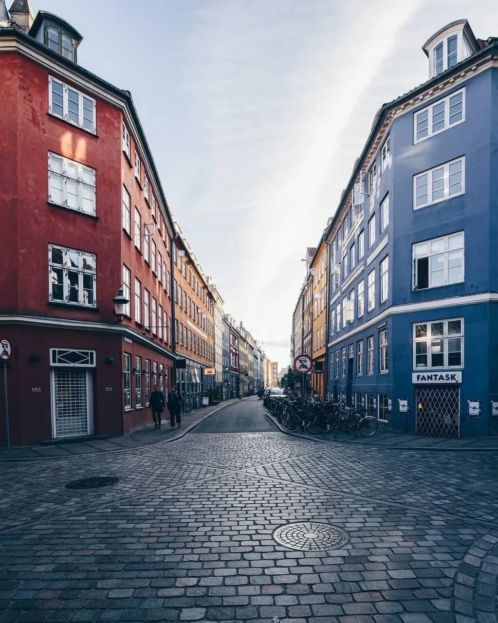 Не копенгаген. Королевство дания копенгаген. Копенгаген исторический центр. Копенгаген фильм 2018. Не копенгаген.