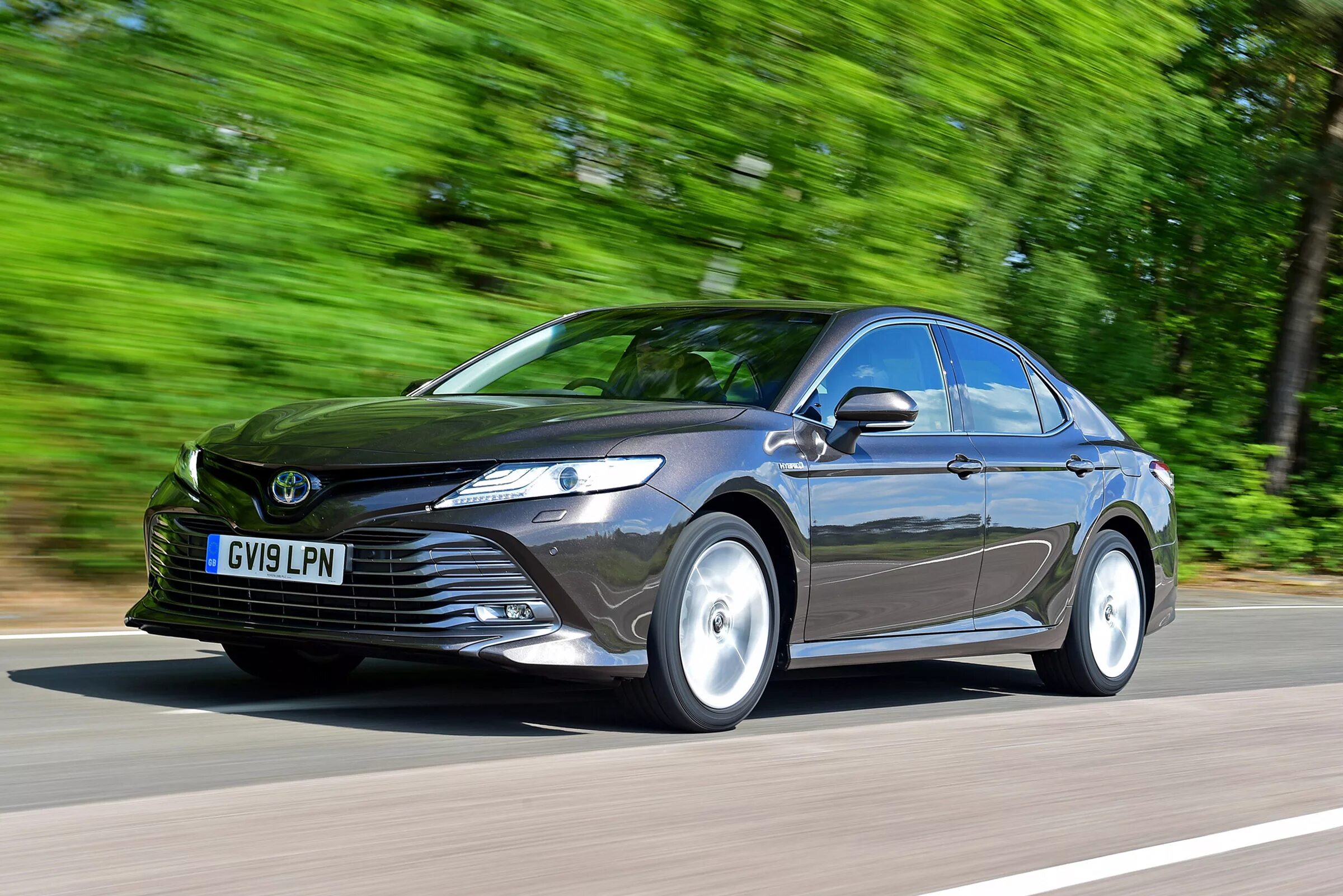 Камри 70 гибрид. Toyota Camry гибрид. Toyota Camry Hybrid 2019 Hybrid. Камри 2023. Модели Тойота Камри гибрид.