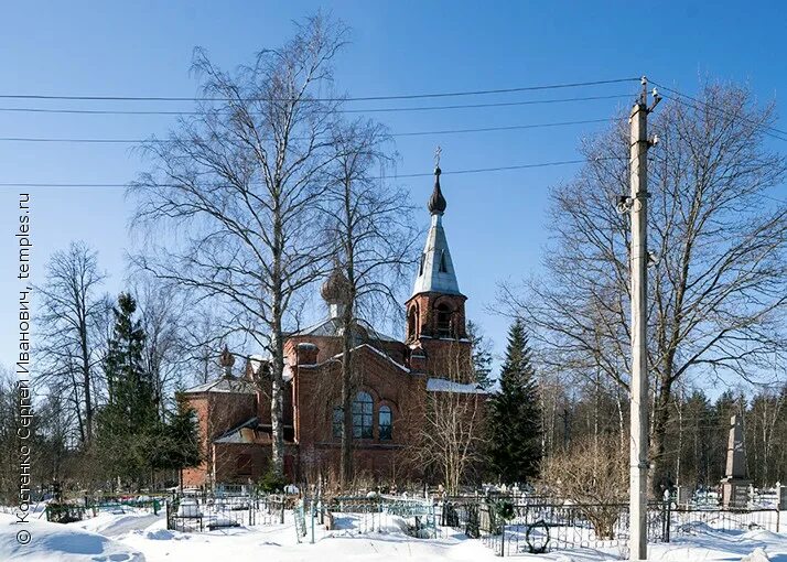 Деревня ушаки тосненский район. Деревня ушаки тосненский район. Ушаки ленинградская область тосненский район. Село ушаки тосненский район. Церковь казанской иконы божией матери, село ушаки.