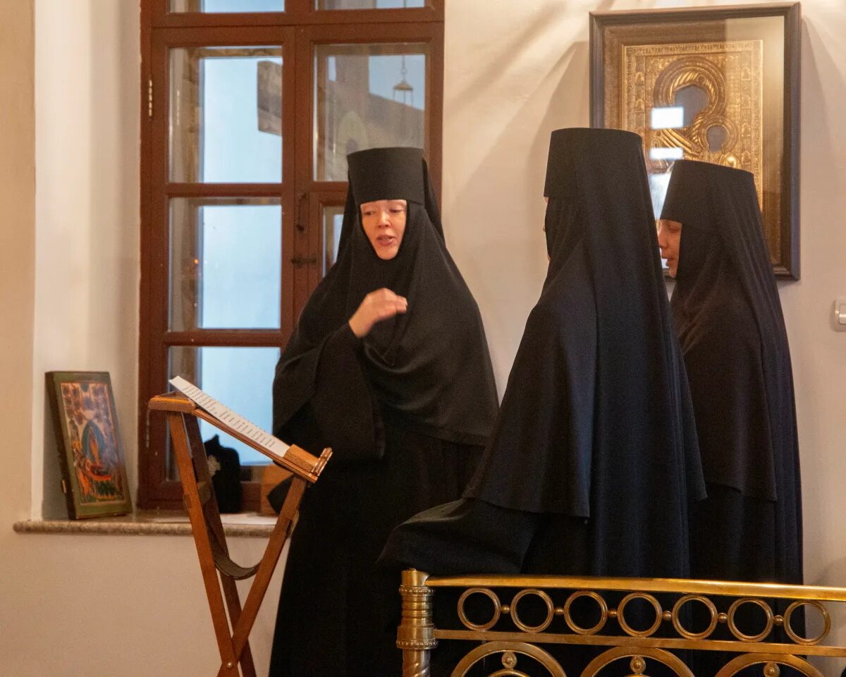 Монастырь игумена сергия. Игуменья сергия ульяновск. свято-троицком женском монастыре в муроме.. норья игумена монастыря зоя. ильинское калужской области монастырь настоятель.
