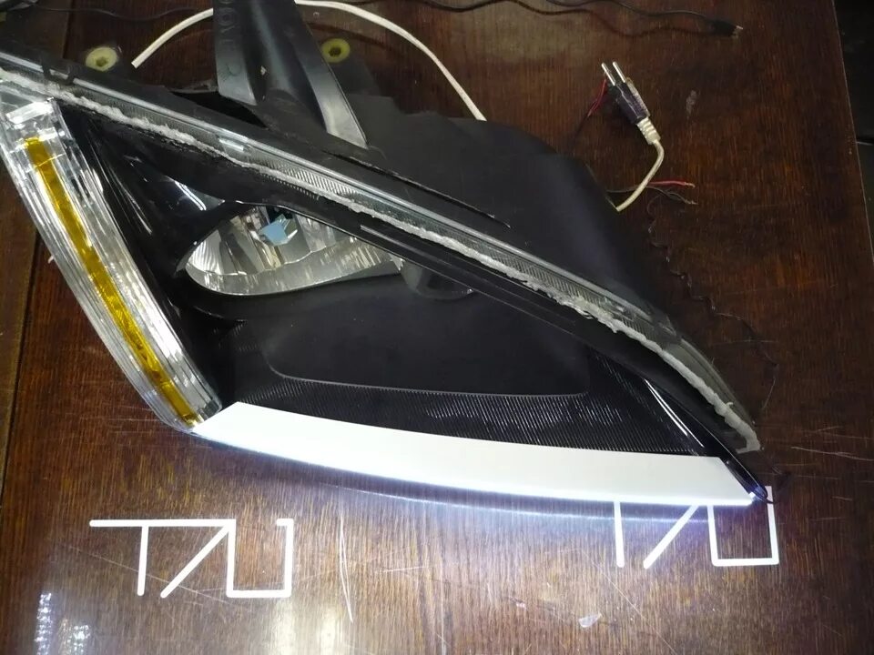 Ходовые огни на форд фокус 2 дорестайлинг. Ходовые огни фокус 2. Лед противотуманные фары ford ranger 2011. Светодиодные туманки форд фокус 2. Ford focus 2 дхо.