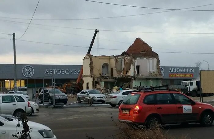 Номер автовокзала тамбов северный. Автовокзал Северный Тамбов. Автовокзал Северный Тамбов Мичуринская улица 48. Автовокзал Северный Тамбов старый. Новый автовокзал Тамбов Северный.