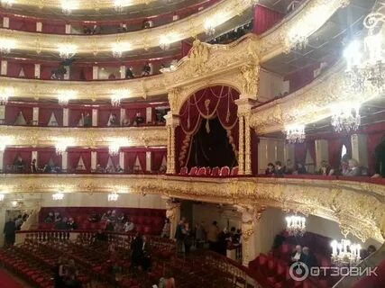 Ложа по обеим сторонам партера