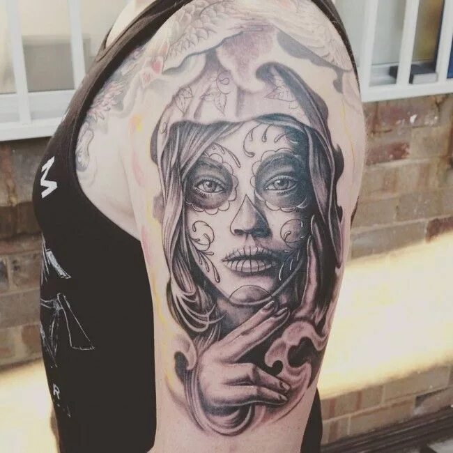 Санта муэрте тату реализм. Dead inside тату. Dead tattoo. Dead tattoo. Творческие тату.