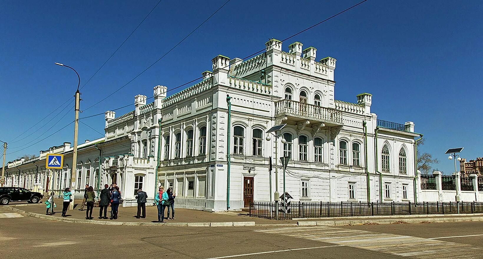 Объявления нерчинск забайкальский. Бутинский дворец Забайкальский край. Краеведческий музей Нерчинск. Нерчинск. Музей в Нерчинске Забайкальского края.