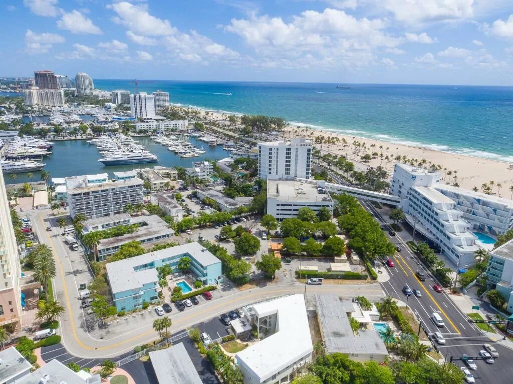 Fort lauderdale. Форт Лодердейл. Форт-Лодердейл, Флорида. Отель «Lauderdale Beach Club» Флорида. Форт Лодердейл пляж.