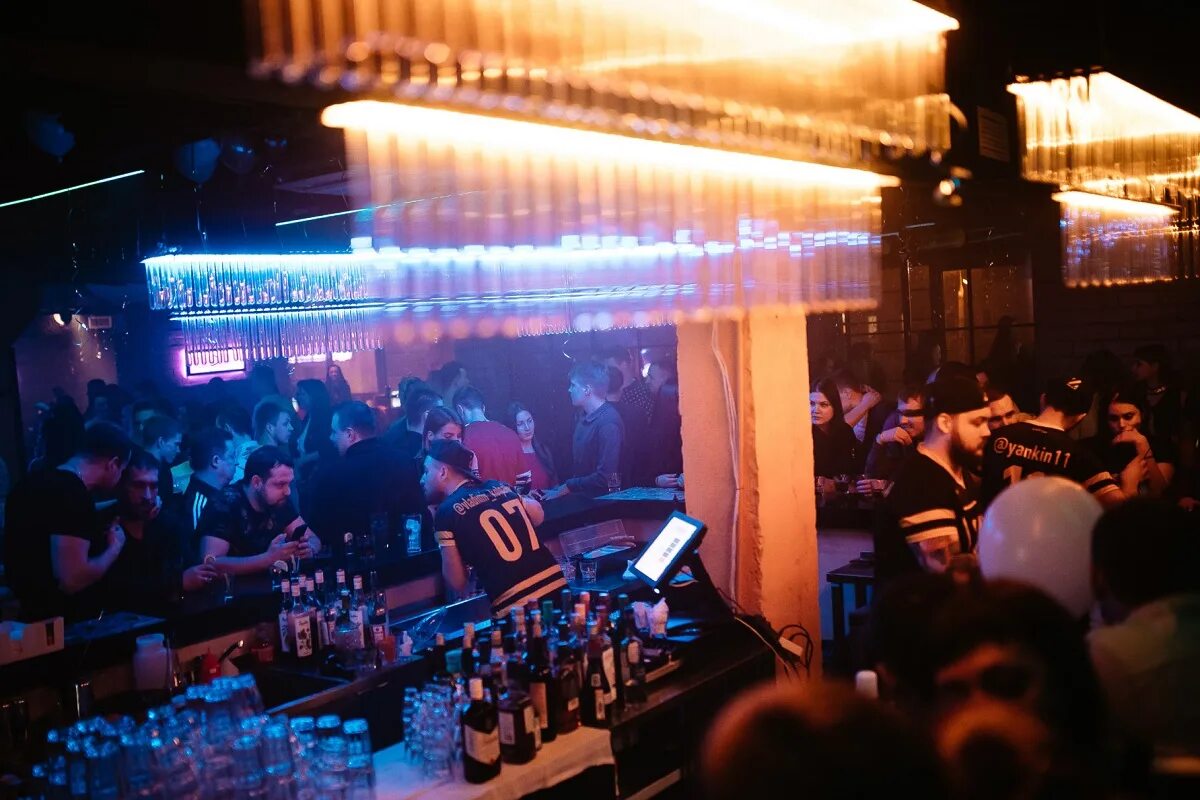 Suvorov, pub, bar, Тверь, набережная Реки Тьмаки, 32А - Yandex Maps