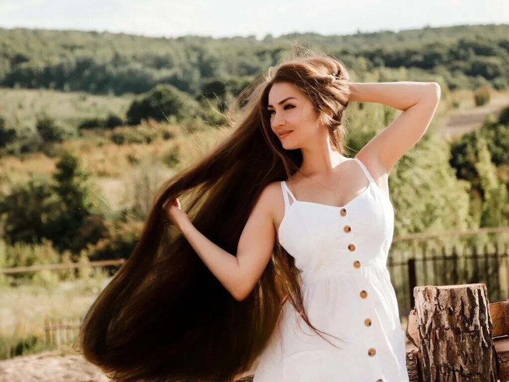 Long hair video. Красивые волосы. Длинные волосы. Красивые длинные густые волосы. Роскошные длинные волосы.