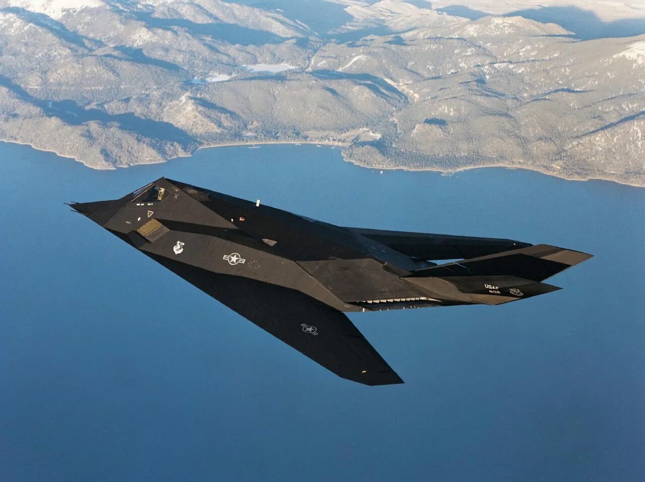 Лучший самолет сша. F 117 стелс. f-117 nighthawk. самолет lockheed f-117 nighthawk. f-117a «найтхок».