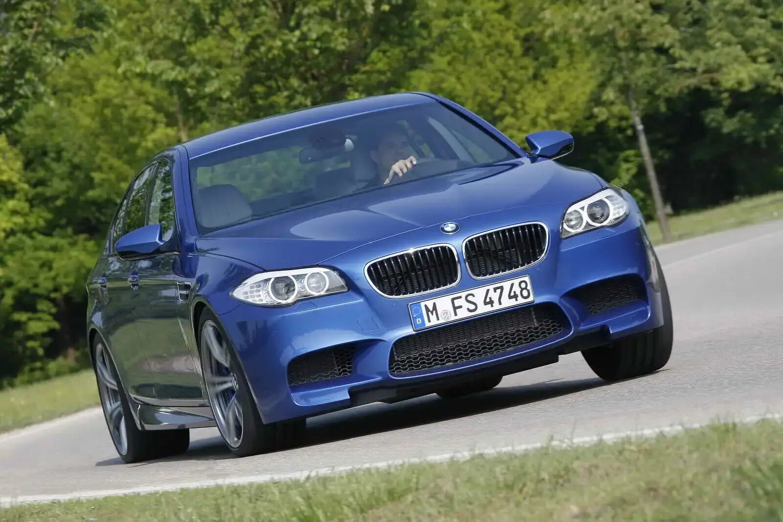 Модели м 5. BMW m5 f60. BMW m5 f10. БМВ м5 f40. BMW m5 f10 2012.