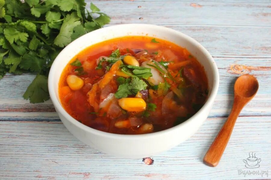 Суп в пост рецепты. Томатный суп с кукурузой. томатный постный суп. постный суп рисовый с овощами. суп томатный с грибами постный.