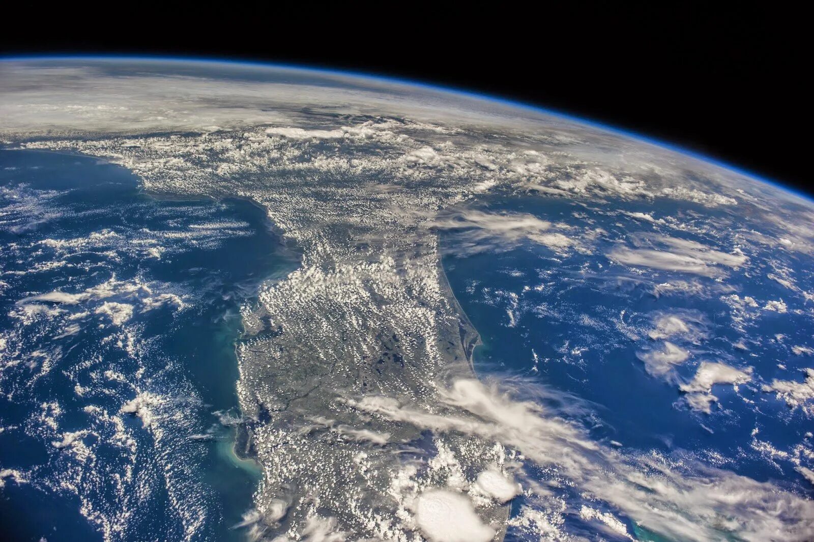 Самый последний спутник. Capella space спутники. capella 2 спутник. capella x-sar. capella space satellite.