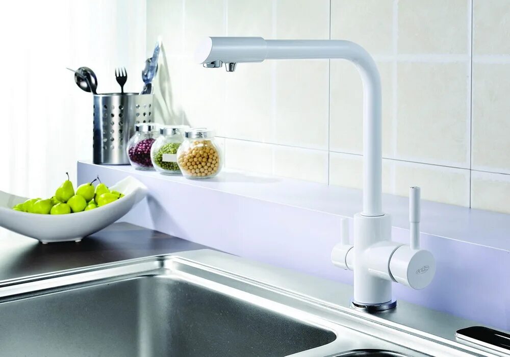 Белые краны для кухни Грое. Смеситель Grohe для раковины с фильтром для питьевой воды. Смеситель для кухни с фильтром для питьевой воды Hansgrohe. Grohe смеситель для кухни белый. Кухонный смеситель с фильтром для питьевой воды