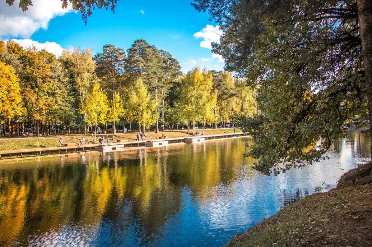 Парк Ивановские пруды Красногорск. Парки Красногорска Ивановские пруды. ПКИО Ивановские пруды. Парк в Красногорске с прудом. Парк ласковый