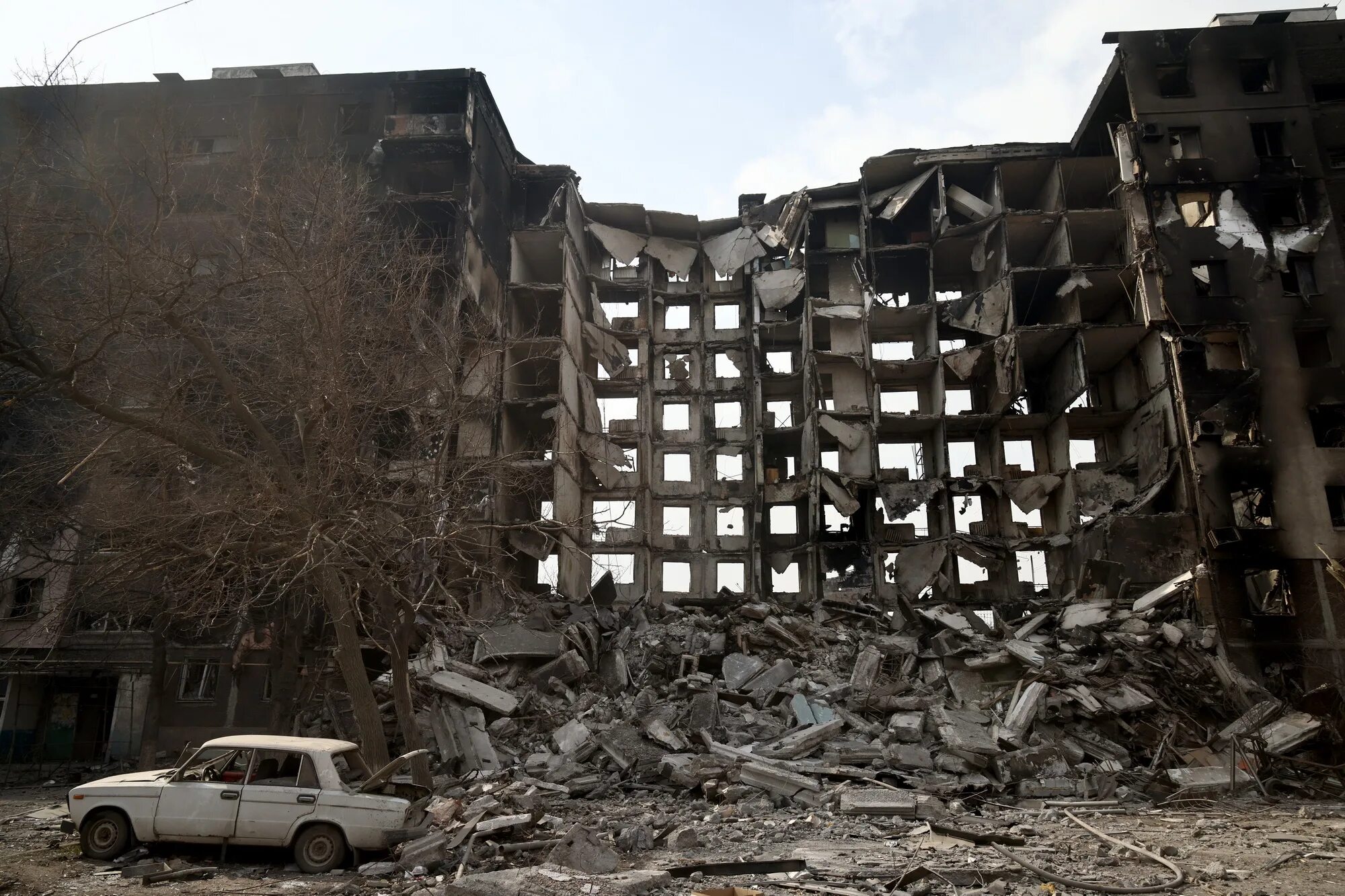Мариуполь сегодня сколько. Мариуполь разрушения 2022. Разрушенные города Украины 2022 Мариуполь. Руины Мариуполя.