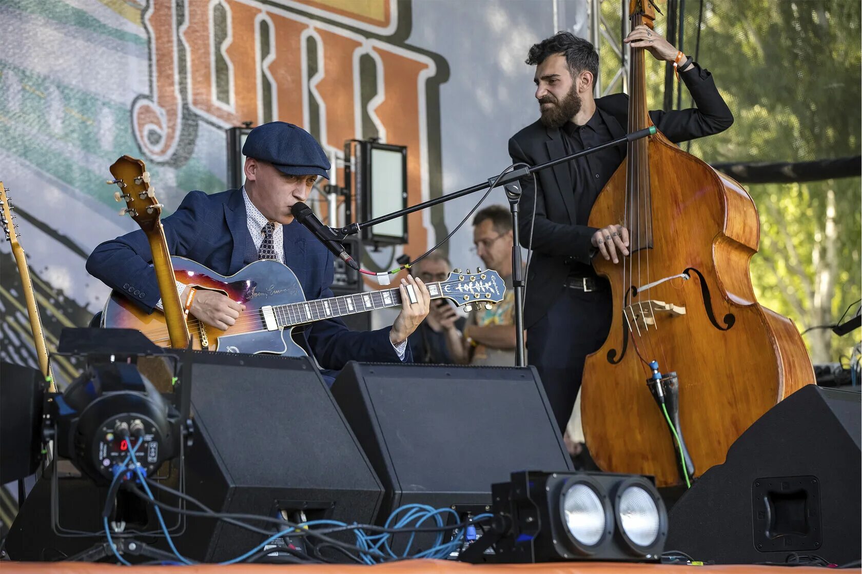 Guy davis. Тотал флейм суздаль 2023. Jazz festival. Guy davis. Блюз фестивали.