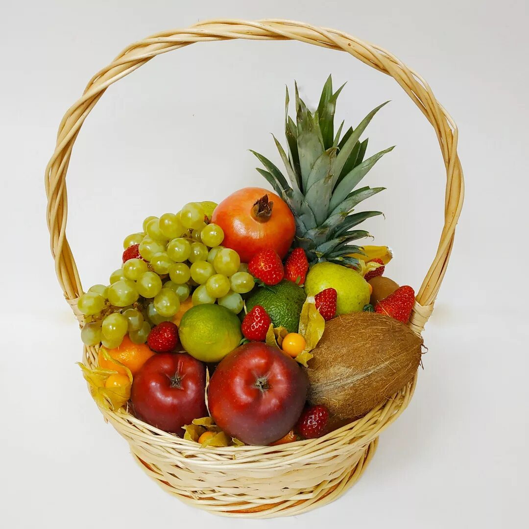 корзинка с фруктами. корзина с фруктами и цветами. корзина с фруктами. корзина с фруктами. корзина с фруктами.