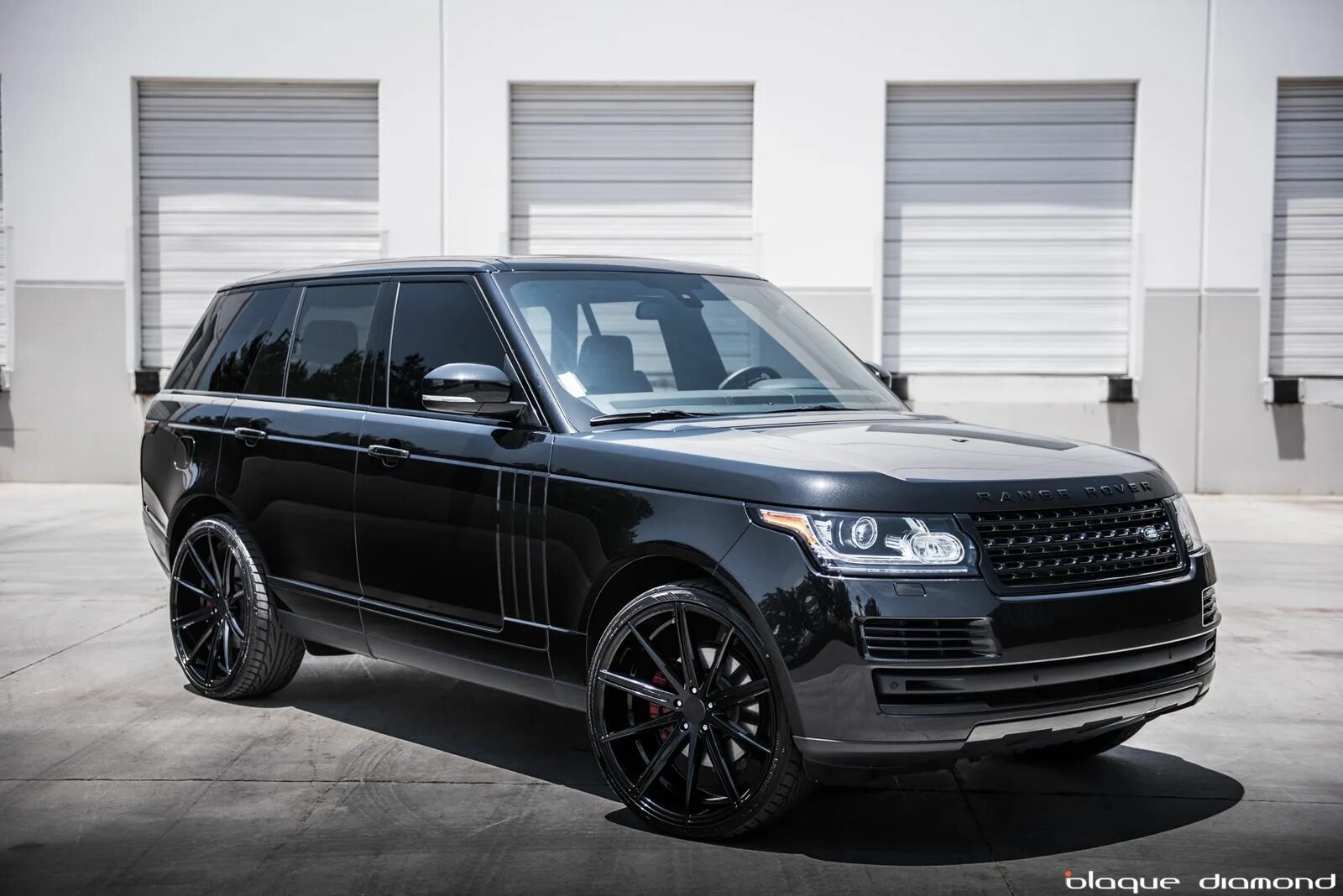 Complete range. Range rover 2015. рендж ровер 2015. рендж ровер 2016 черный. рендж ровер 2015 черный.