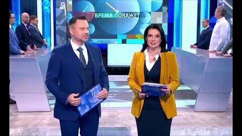 Ведущая шоу время покажет