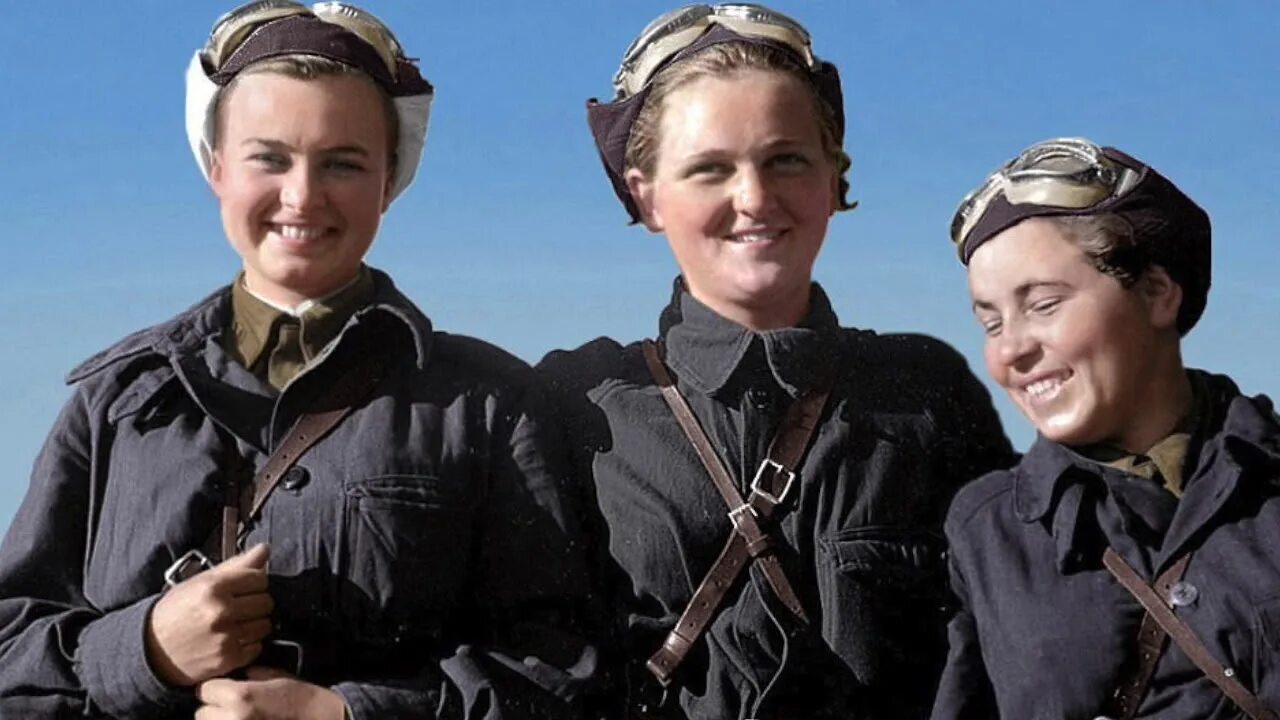 Екатерина буданова летчица. Марина михайловна раскова летчица. Лидия литвяк летчик-истребитель. Мария смирнова герой советского союза. Екатерина рябова летчица.