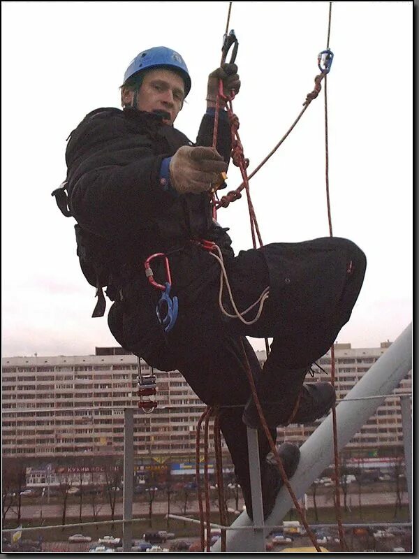в робе верхолаз. верхолаз. верхолаз владимир васильевич. верхолаз. верхолаз евгений владимирович калининград биография.