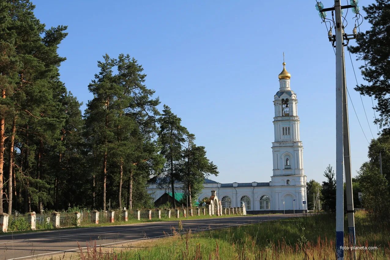 Погода в шатуре часы. Село Власово Шатурский район храм. Покровская Церковь Власово Шатурский район. Церковь Покрова Пресвятой Богородицы (Власово). Церковь Покровская в селе Власово.