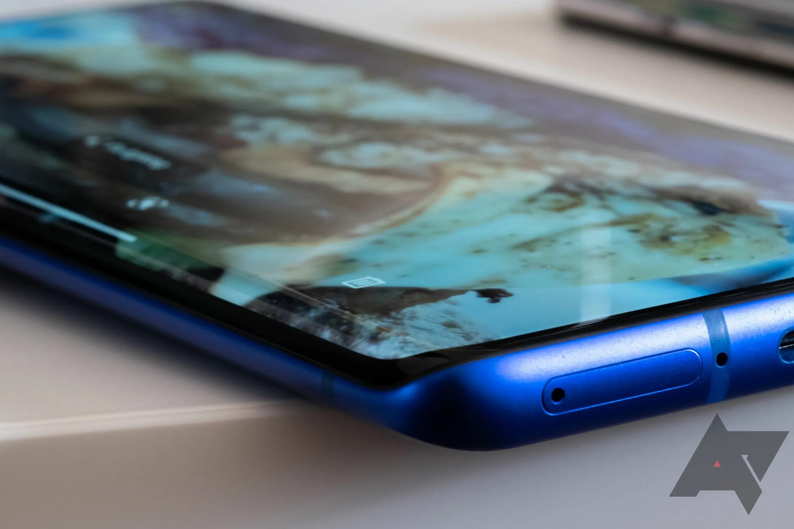 Xiaomi 11 pro ultra. Samsung oneplus 9 black in hand. Samsung galaxy m13. Samsung galaxy oneplus. Samsung galaxy oneplus.