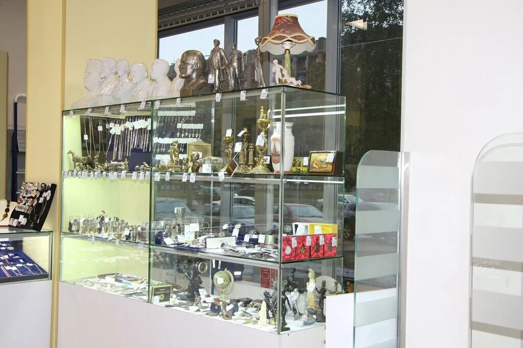 Гражданский проспект 33. Комиссионторг 3 спб. Ижорская 34 калининград. Магазин комиссионторг. Магазин комиссионторг.