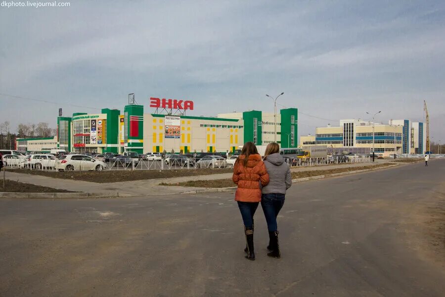 Хабаровск южный микрорайон. Тц южный парк хабаровск кинотеатр. Хабаровск южный мкр. Хабаровск южный мкр. Хабаровск южный микрорайон центральная 1ґ.
