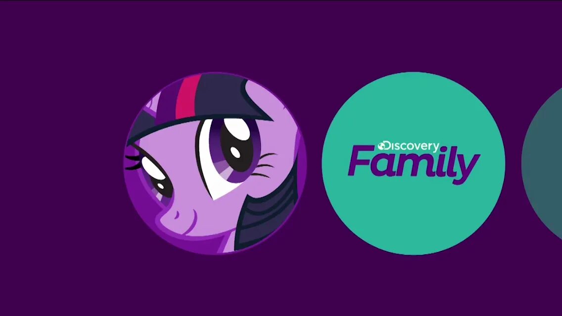 Discovery family. Discovery Family logo. Discoverer Family. Discovery Family go!.