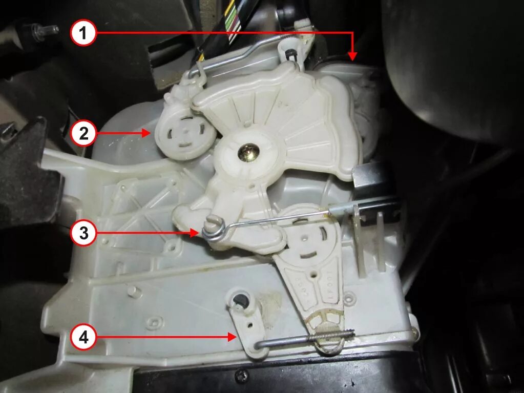 Тросик потока воздуха Тойота Королла 110. Форд Мондео 4 2.0 .заслонка тепло холод. Заслонкой потоков воздуха Тойота Королла 120. Заслонки печки Тойота Королла 120. Переключение заслонки печки