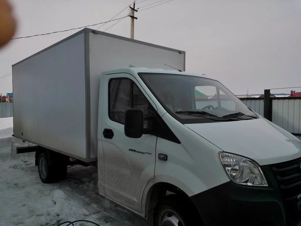 Помадомания! avon. Авито уфа работа свежие водитель. Водитель с личной газелью. Транспортная компания арион. Требуется водитель категории д.