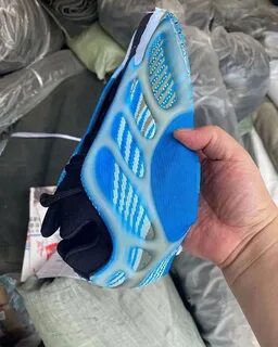 Подошва изиков