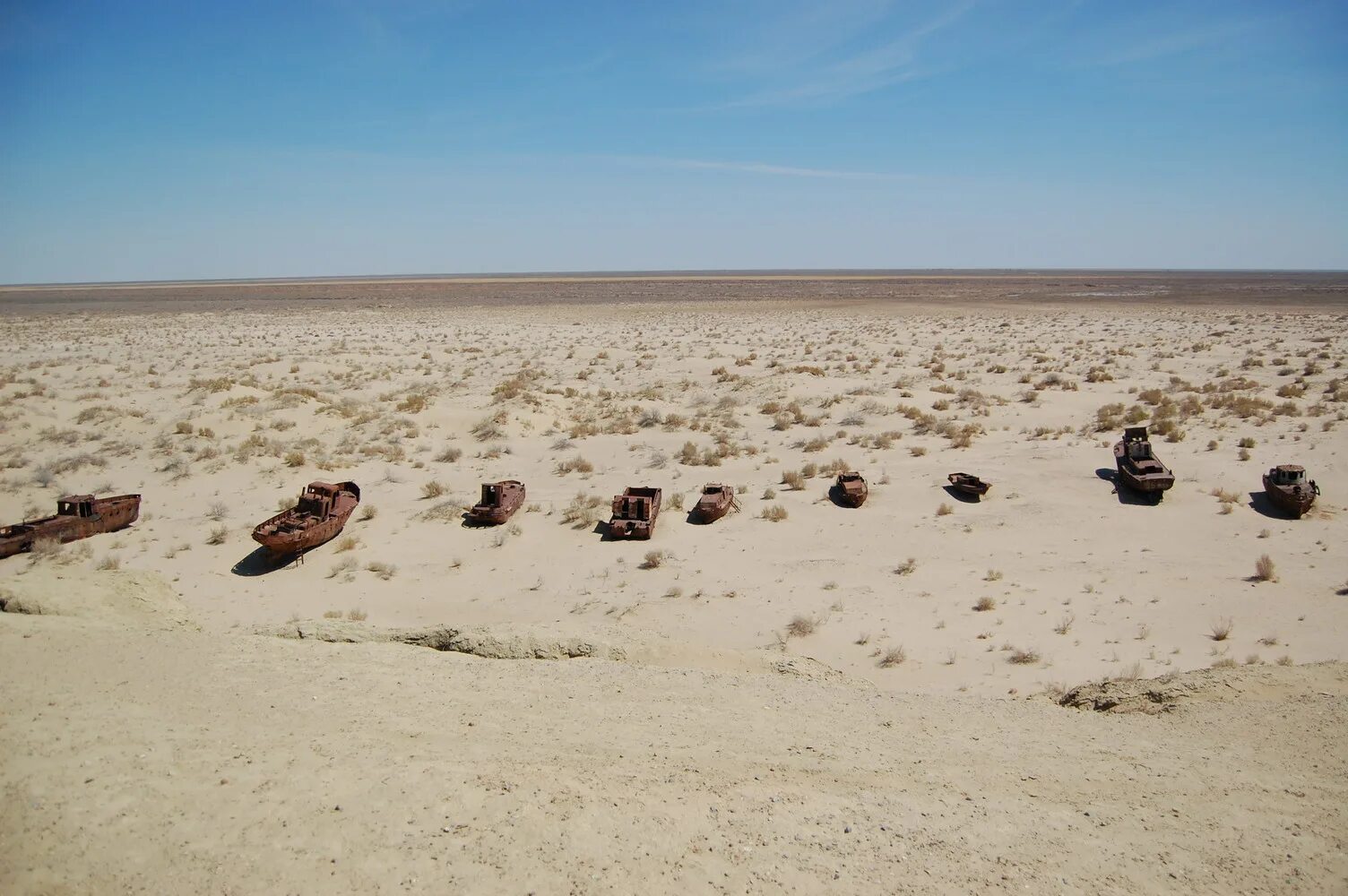 Аральское море с водой. Плато устюрт узбекистан. Аральское море узбекистан. Аральское море 2022. Аральское море узбекистан 2022.