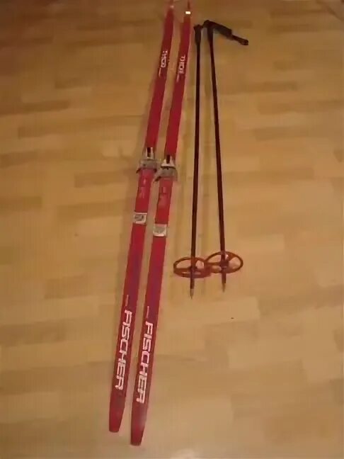 Лыжи тиса фишер 1990. Лыжи тиса стеклопластик. Лыжи тиса фишер n908. Лыжи тиса стеклопластик красные. Лыжи тиса фишер 1990.