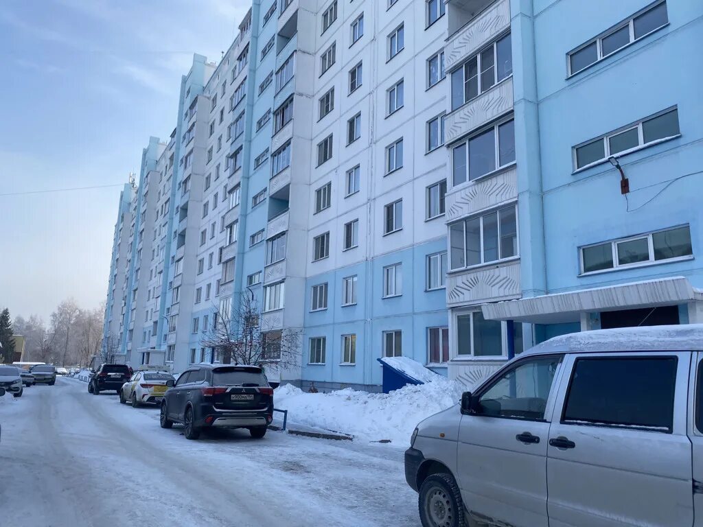 Динамовцев, 17. Динамовцев 15. Новосибирск улица динамовцев 7. Динамовцев 8 новосибирск. Хрущевка новосибирск.
