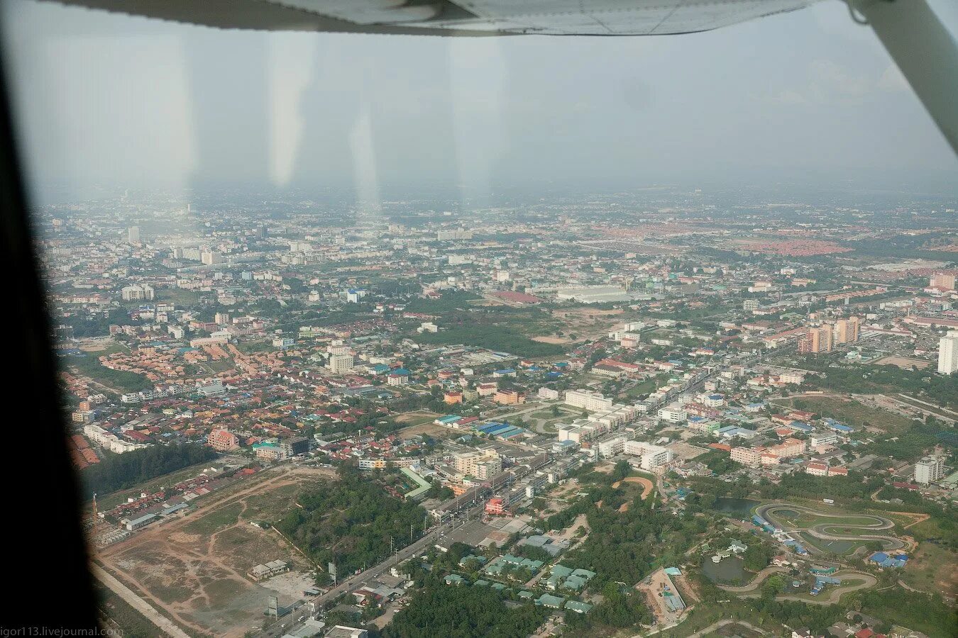 стадион кубань с высоты птичьего полета. краснодар вид сверху. самолёты над краснодаром сегодня. город краснодар 2017. нло краснодар в краснодаре.