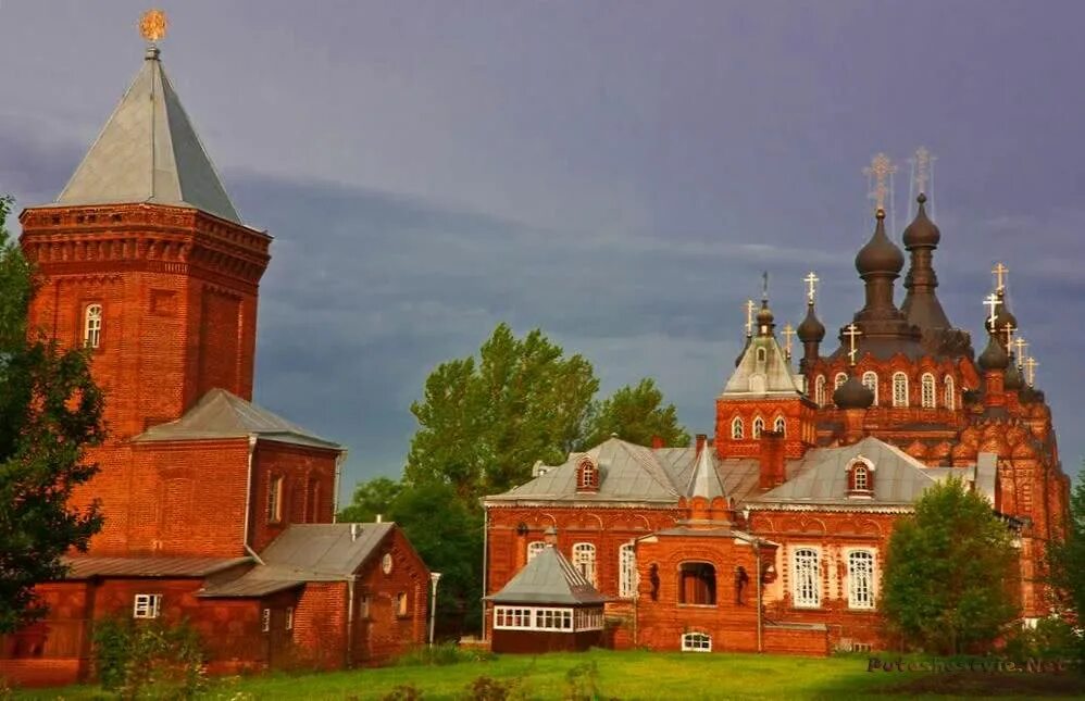 Шамординский монастырь Калужская область. Казанская Амвросиевская женская пустынь Шамординский монастырь. Храм в Шамордино Калужской области. Шамординский монастырь Козельск